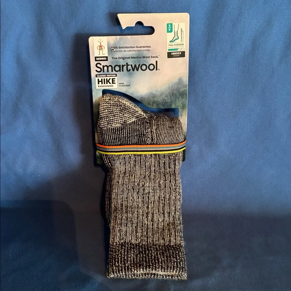 NWT Smartwool Hike Unisex Merino Wool Socks Sz Small